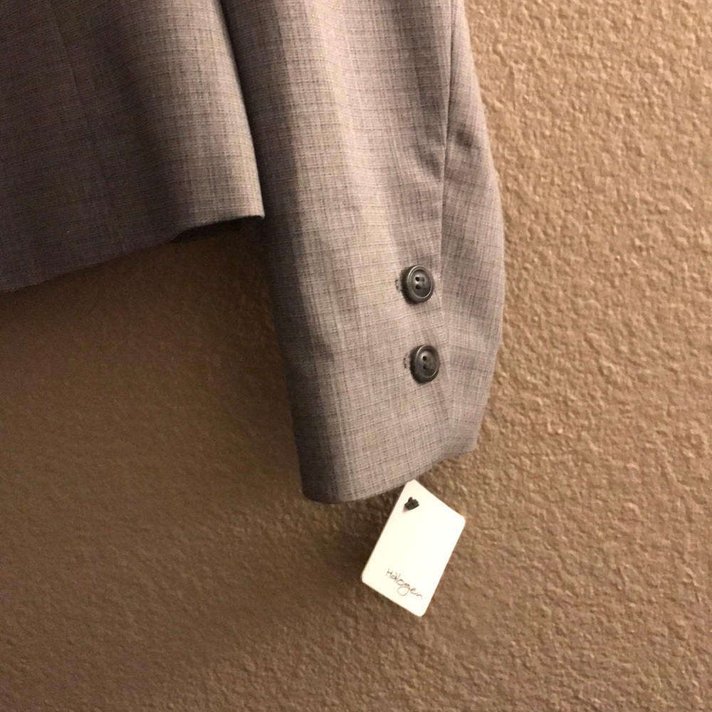 Halogen - Picture 3 of 5